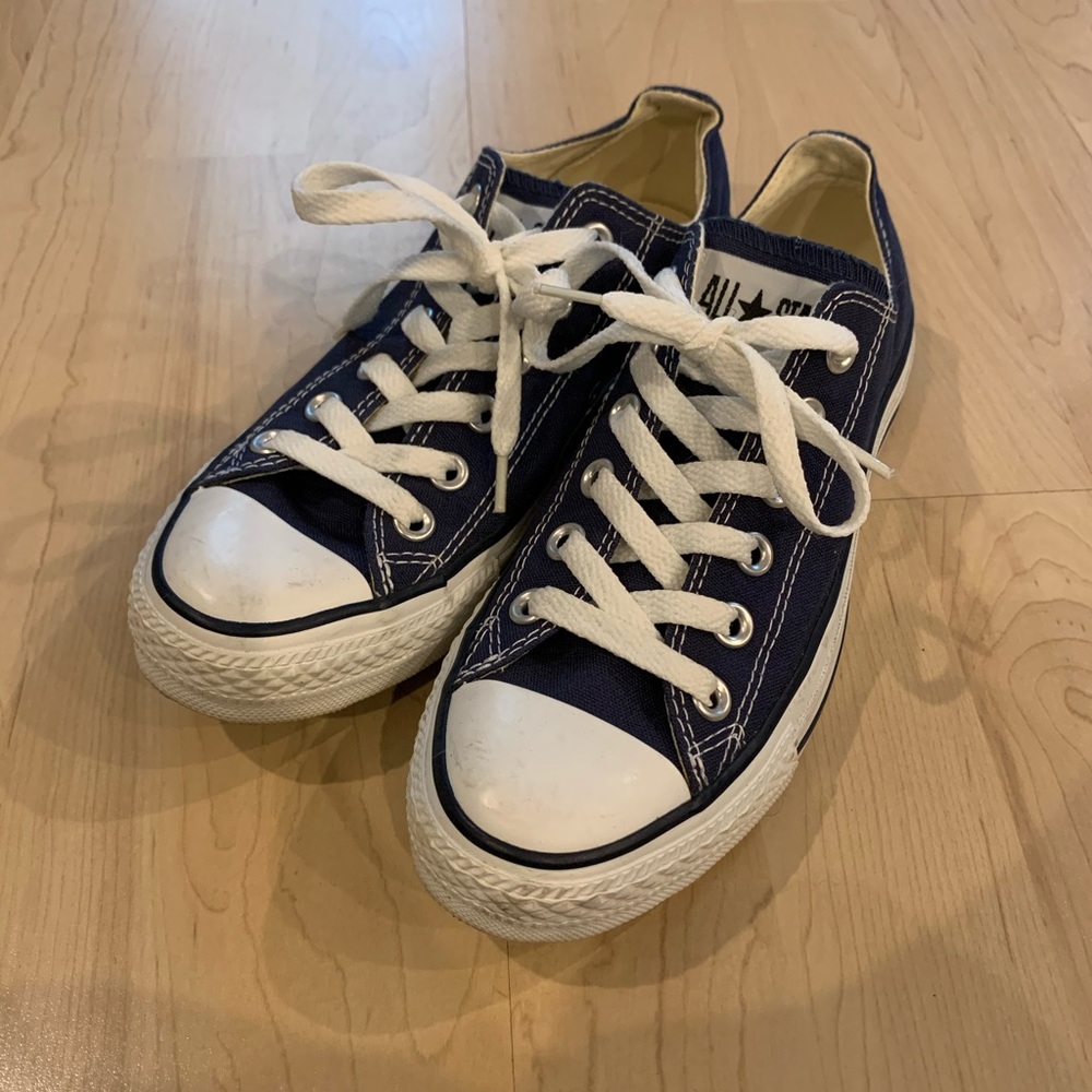 Navy Converse Lowtops